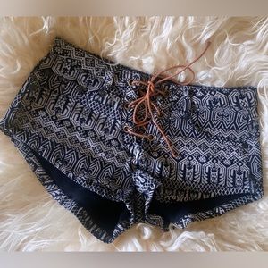 SALE One teaspoon shorts size 28 new without tags boho summer shorts rare.
